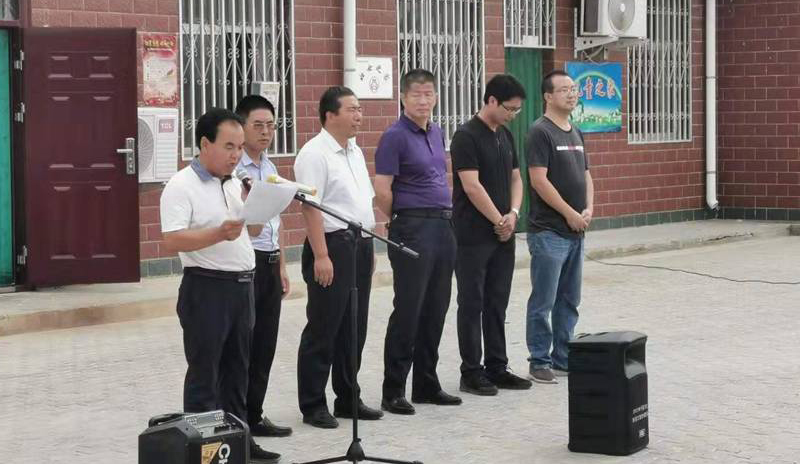 寧夏回族自治區(qū)吳忠市同心縣農(nóng)業(yè)局展會，愛麗潔農(nóng)村廁所改造產(chǎn)品備受歡迎！